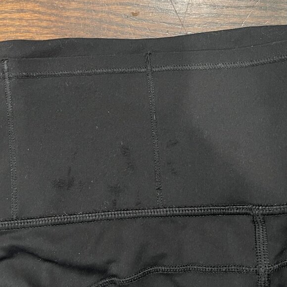 Lululemon Fast and Free High Rise Tight in Black, 25", Size 4 - Picture 8 of 10